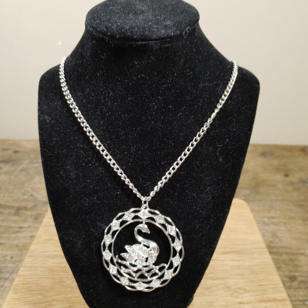 Vintage Sarah Coventry Necklace Silver Tone Pendant Signed SWAN LAKE Medallion